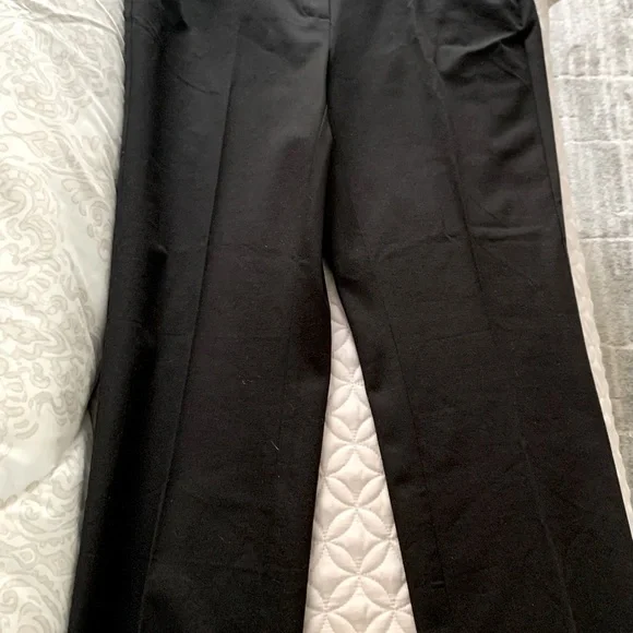 Chicos NEW WITH TAGS Black Stretch Straight Leg Crop Pants Size 4 (Chico 0) - Picture 7 of 8